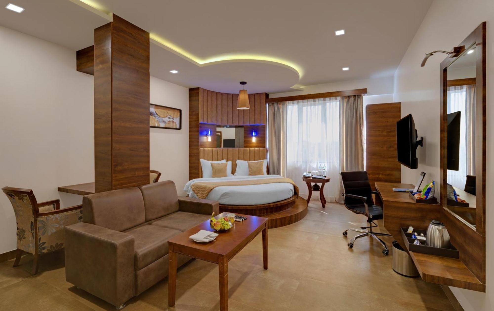 Hotel The Fern Residency, Bhuj Extérieur photo
