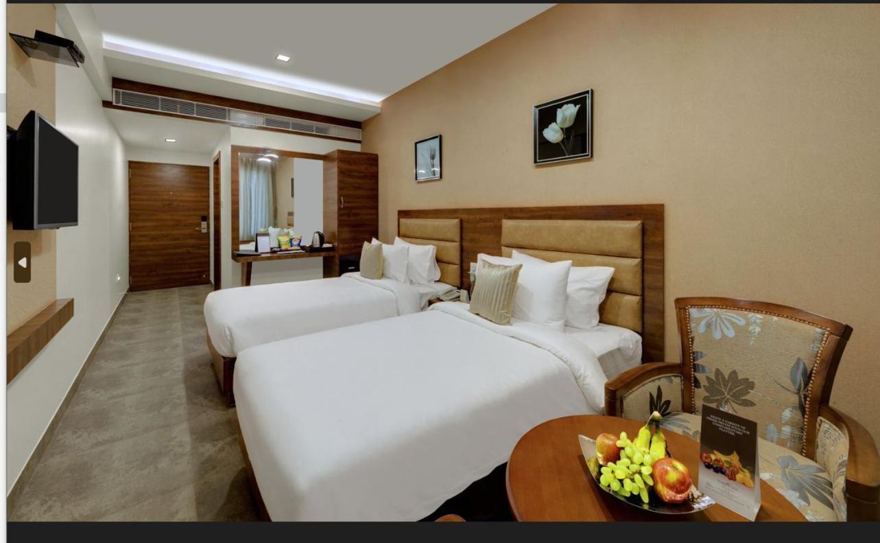 Hotel The Fern Residency, Bhuj Extérieur photo